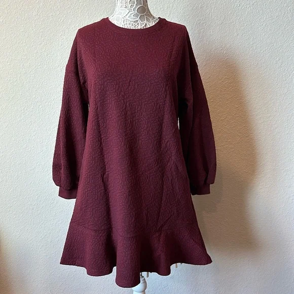 Mare Mare x Anthropologie Odila Tunic
Ruffle Floral Embossed Dress XS - Picture 2 of 9